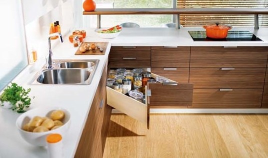 家族廚房設(shè)計以開敞式為佳